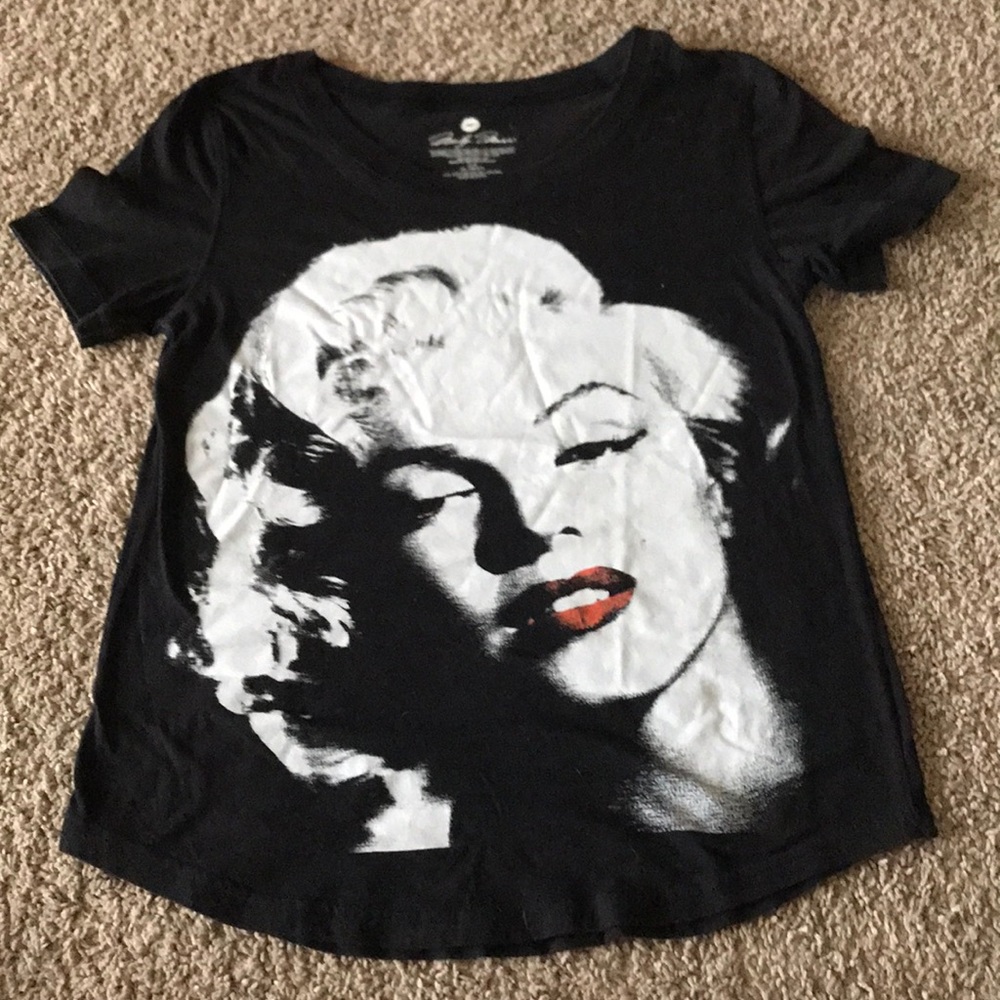 NWOT Marilyn Monroe Top
